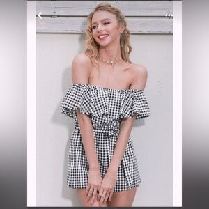 Atmosphere Women’s gingham plaid, ruffle shorts romper in blue and White Size 10